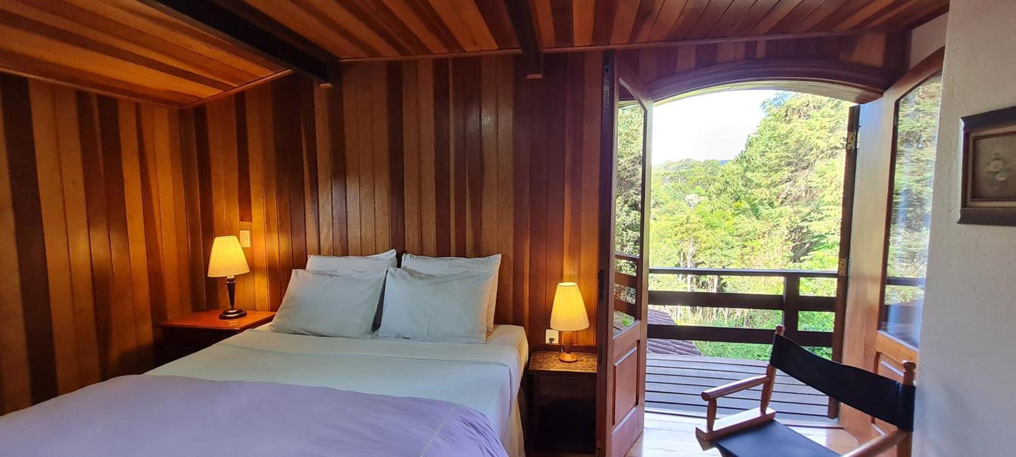 Arado 313 Suites Monte Verde  Zimmer foto